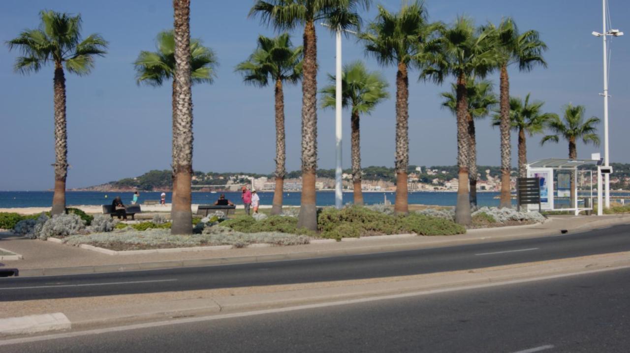 Studio 150 M De La Mer Six-Fours-les-Plages Buitenkant foto