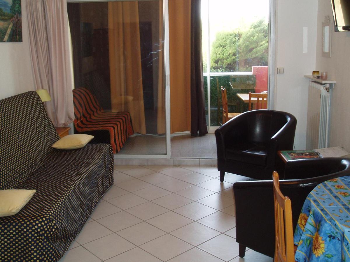 Studio 150 M De La Mer Six-Fours-les-Plages Buitenkant foto
